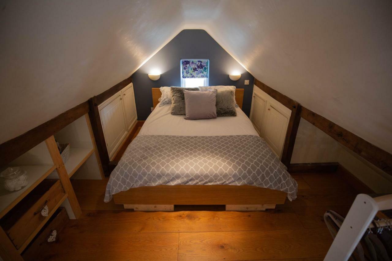 Cherry Orchard Lodge Бат Экстерьер фото
